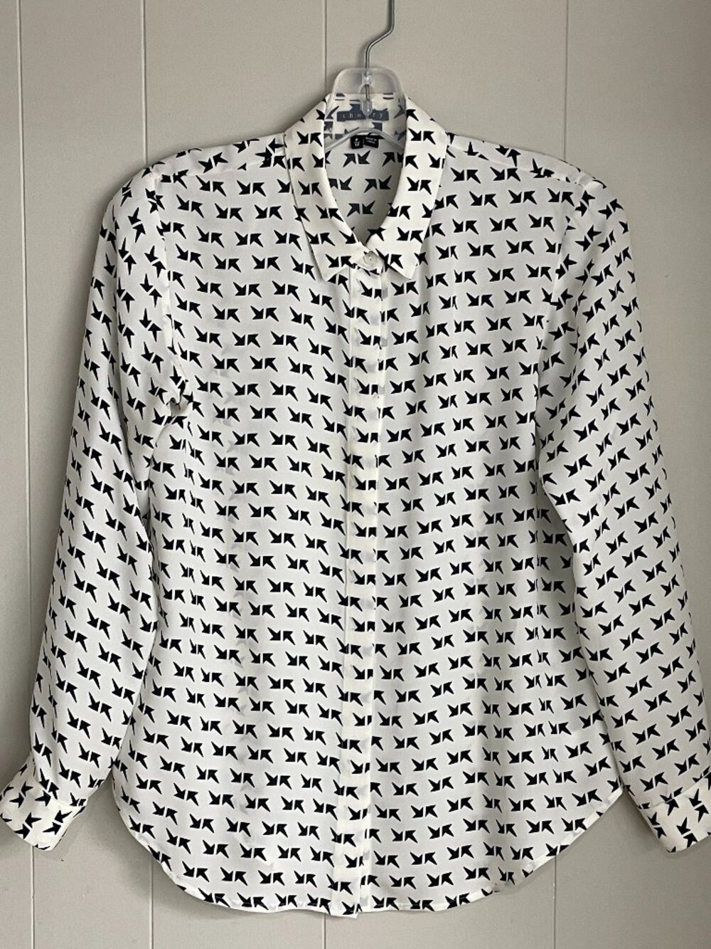 Theory Silk Blouse Button Up Top Black White Geometric Print Shirt Women XS P